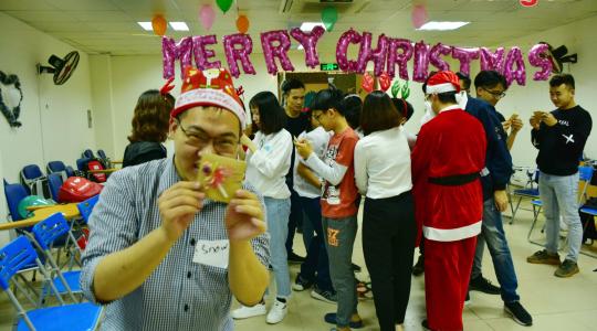 Trung tâm tiếng Anh LangGo - Lễ giáng sinh cho học viên - Ảnh 32